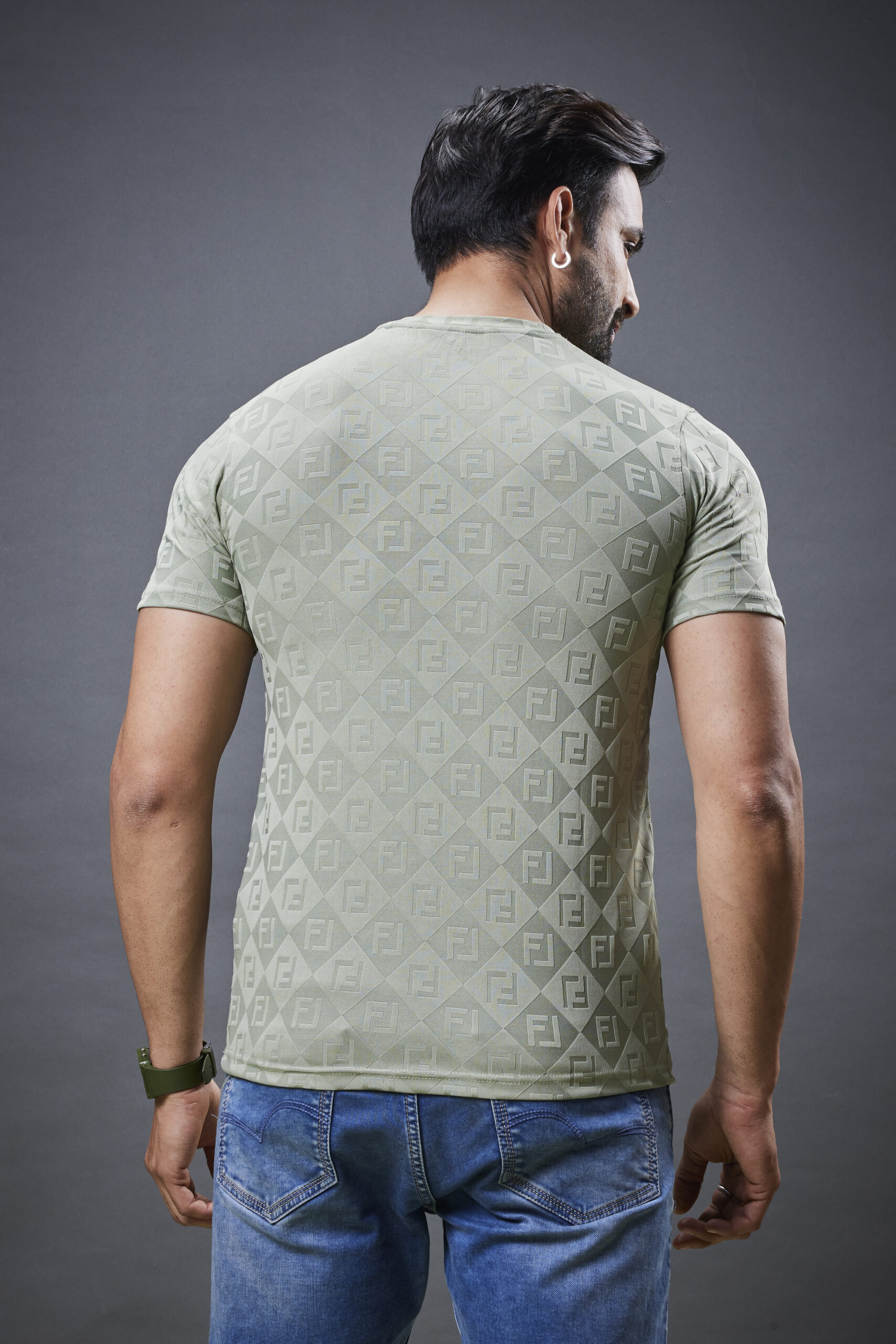 Men R/N T-SHIRT - Image 5