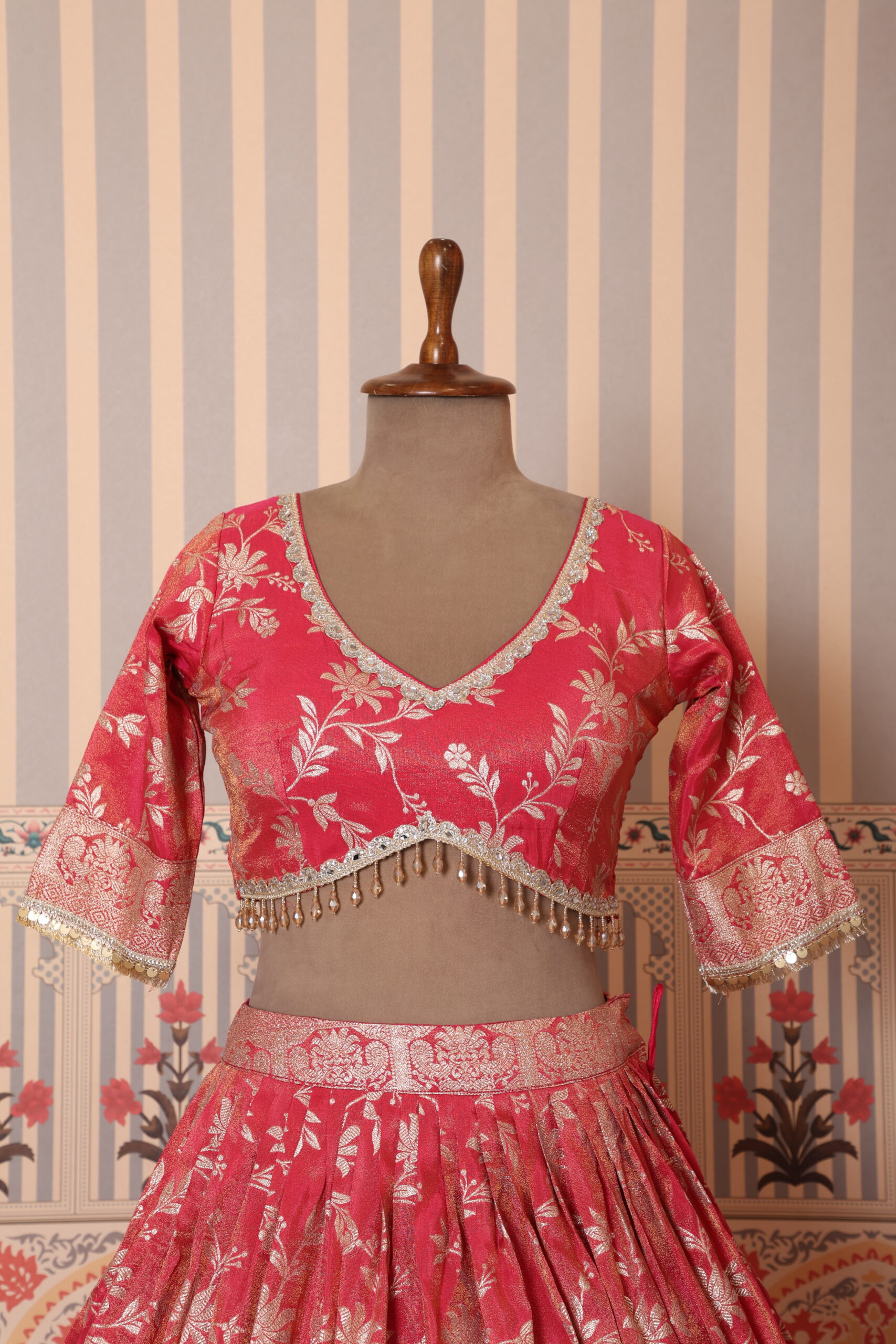 Coral Pink Floral Embroidered Lehenga Choli with Net Dupatta - Image 3