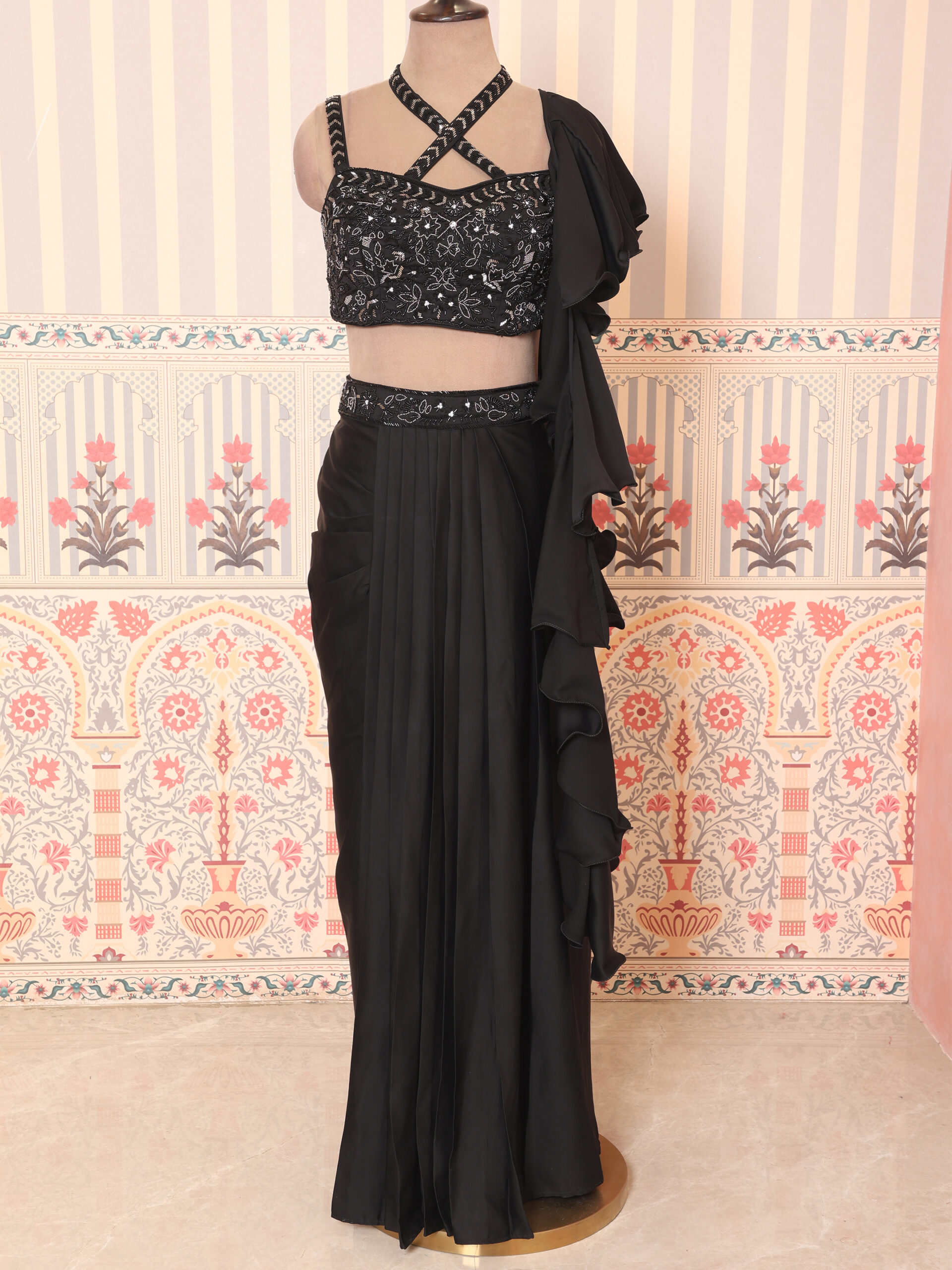 Elegant Grey Banarasi Silk Draped Saree - Image 6