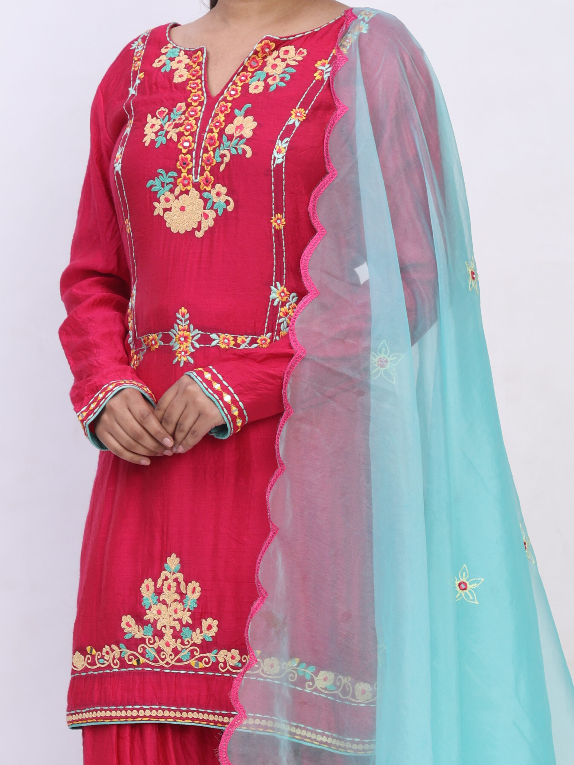 Gulzar Rosette Embroidered Kurta Set - Image 2