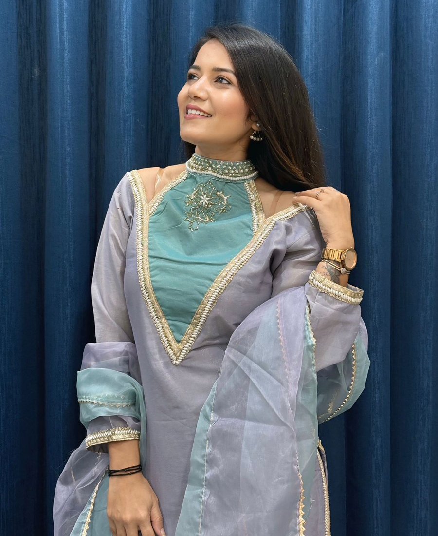 Roman Simmer Lavender Farshi Salwar Set For Women Wedding Wear