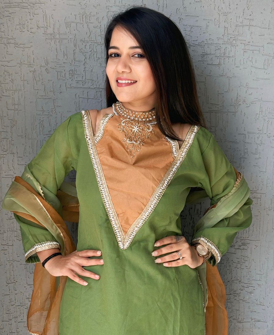 Roman Simmer Green Farshi Salwar Set For Women Wedding Wear - Image 2