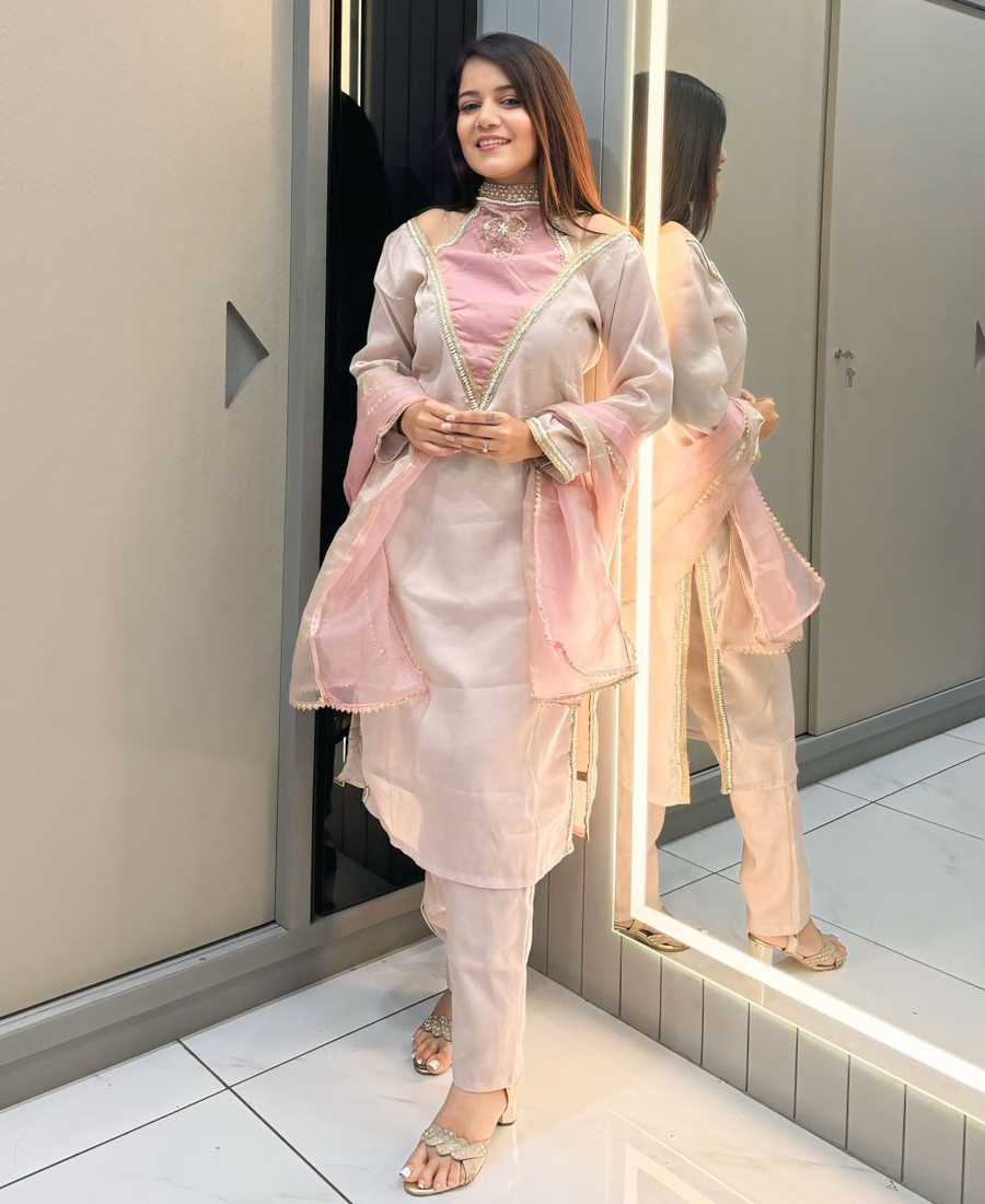 Roman Simmer Baby Pink Farshi Salwar Set For Women Wedding Wear - Image 2