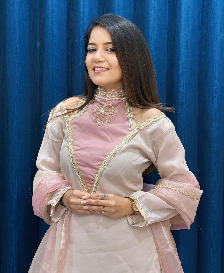 Roman Simmer Baby Pink Farshi Salwar Set For Women Wedding Wear