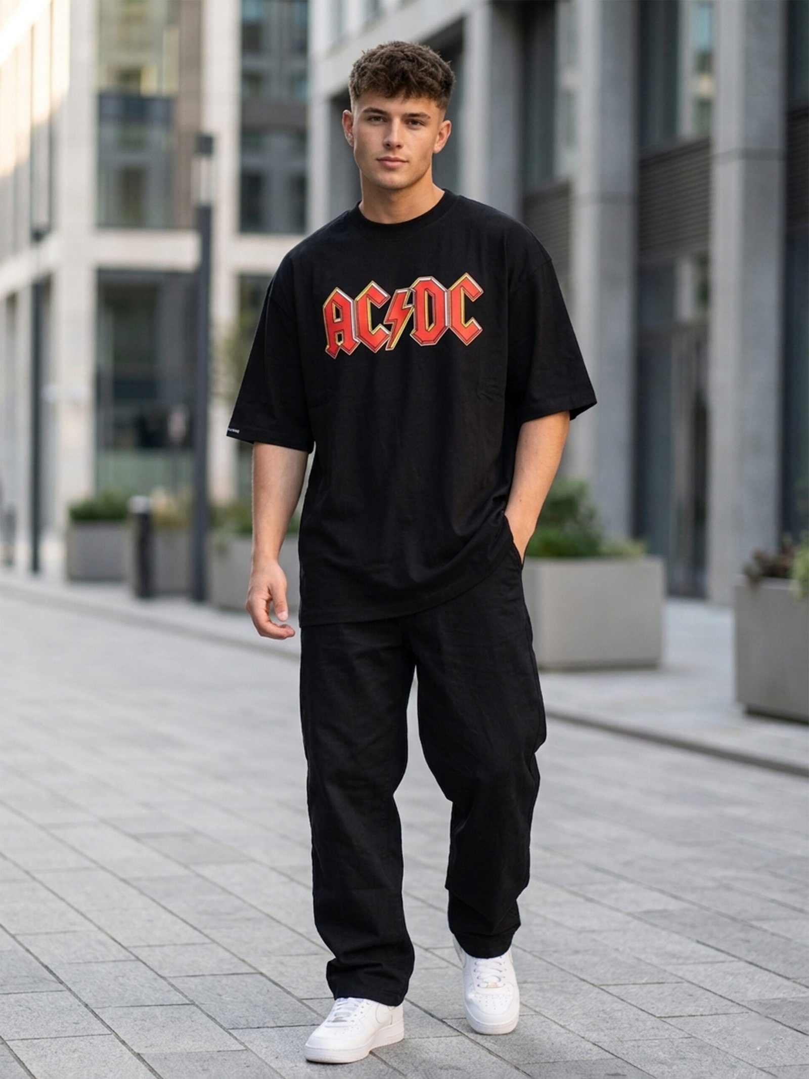 Men's Black Oversized AC/DC High Voltage Graphic T-Shirt - Image 4