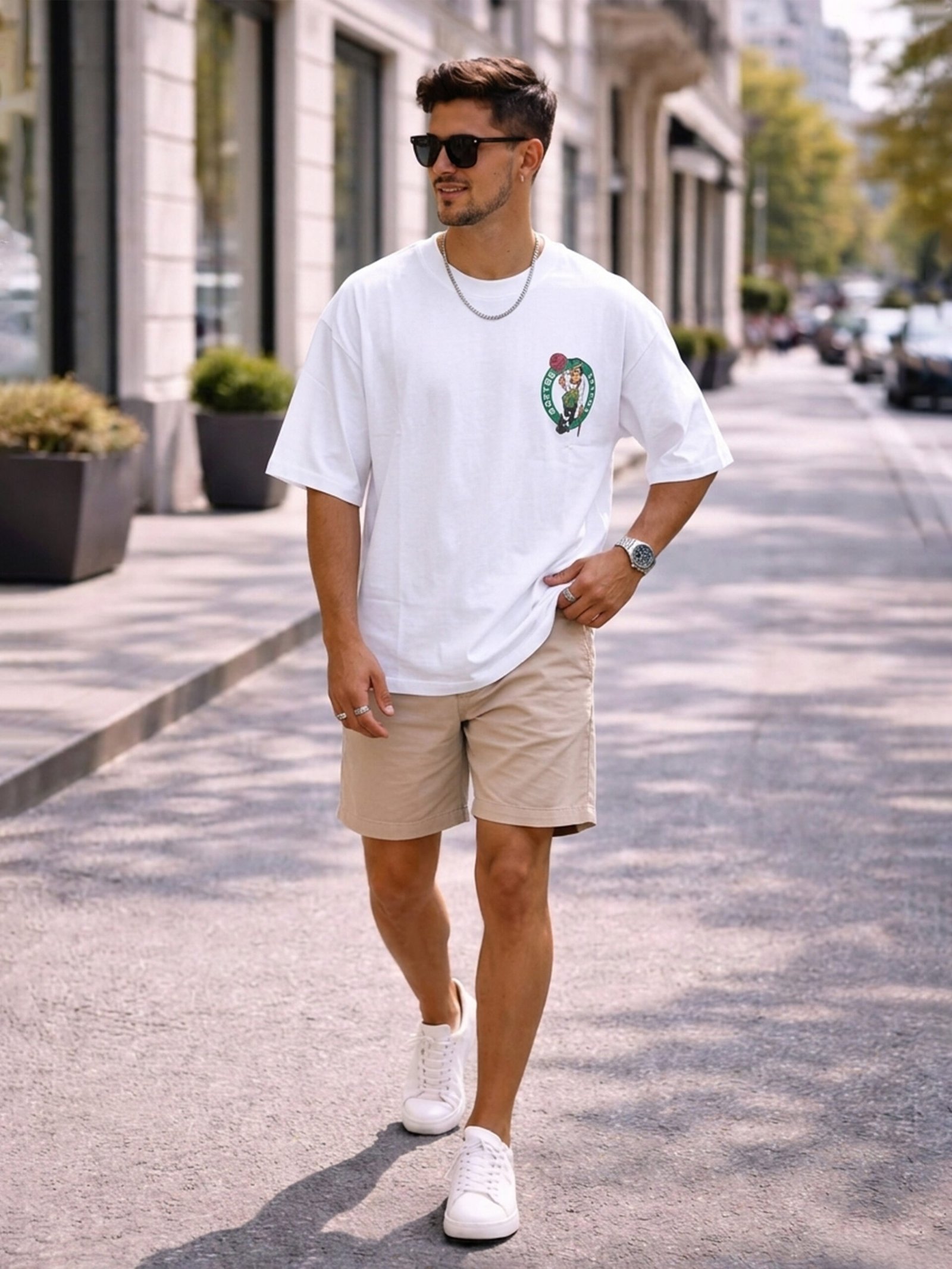 Men's White Oversized Boston Celtics Logo T-Shirt