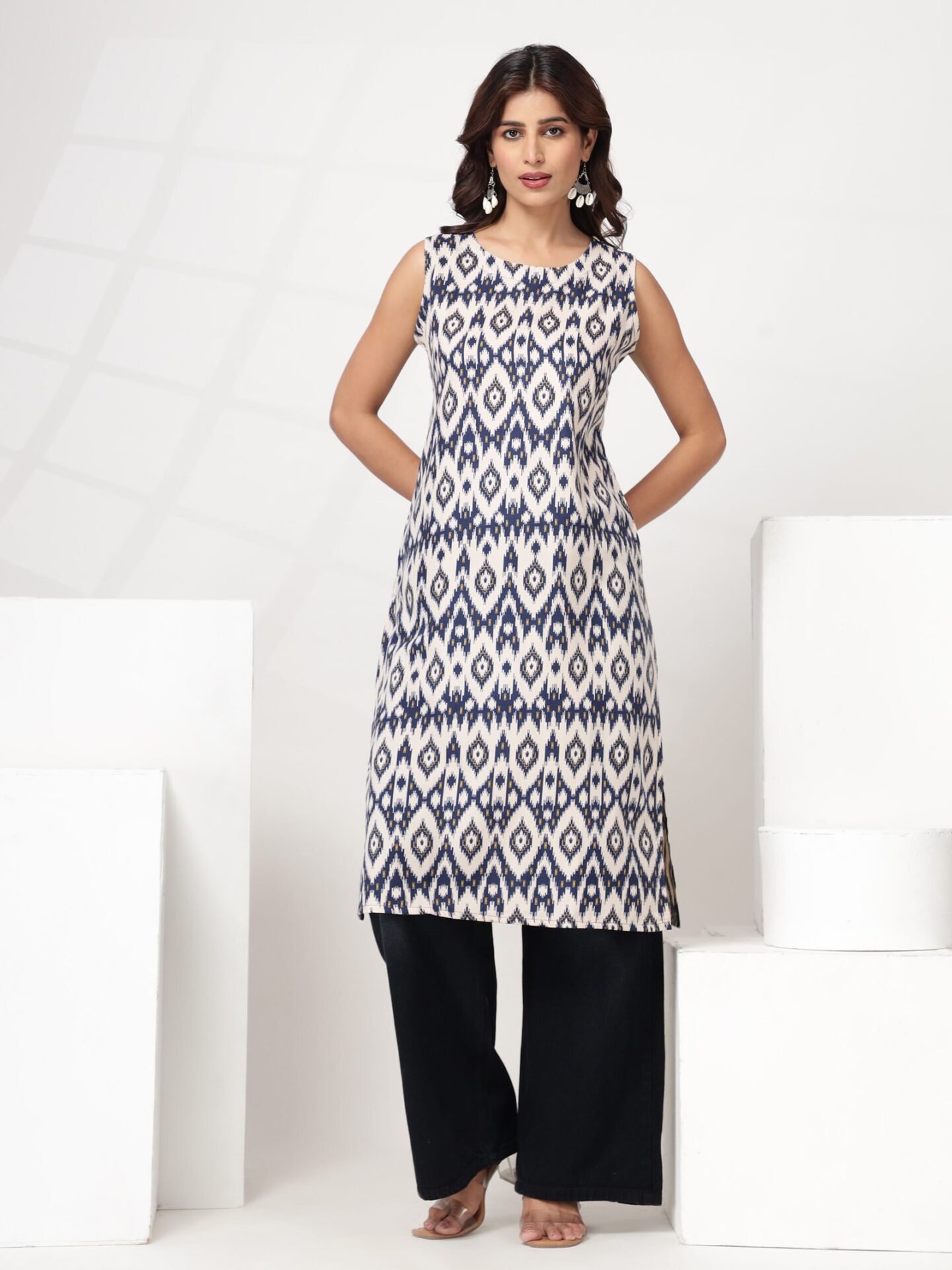Women's Cream Sleeveless Ikat Geometric Print Kurti - Image 7