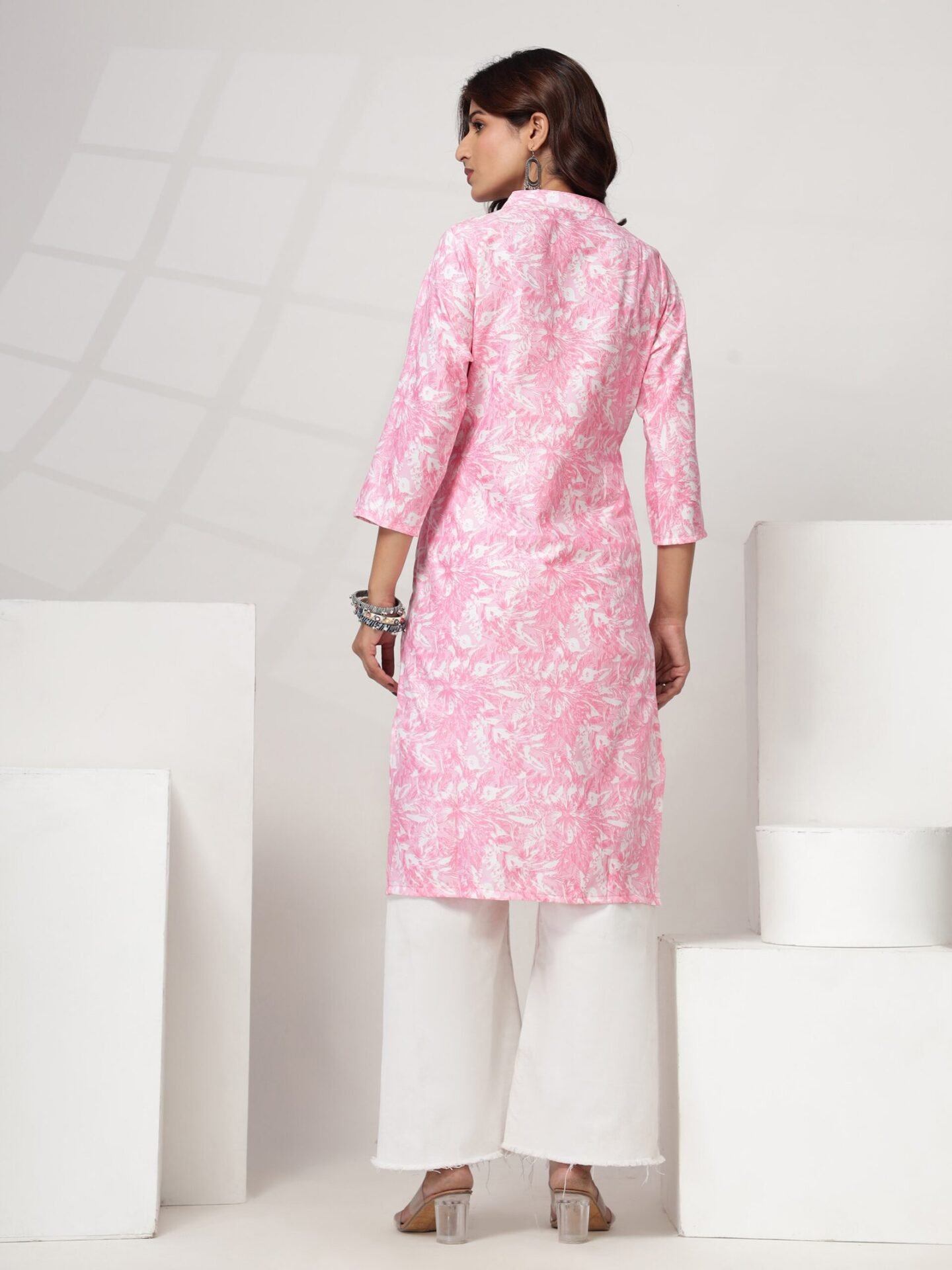 Women's Pink Floral Printed Straight Kurti Dress - Image 7