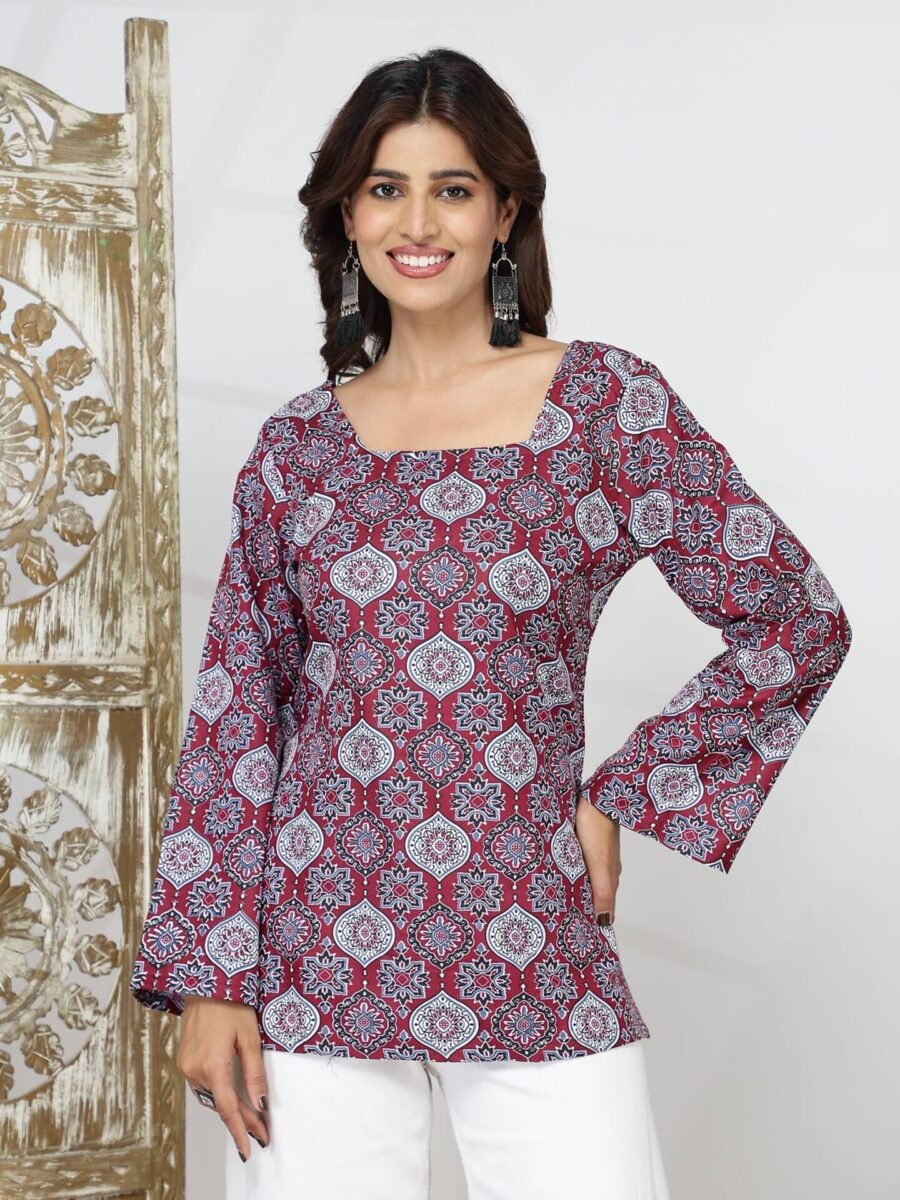 Women's Maroon Square Neck Tie-Up Back Short Kurti