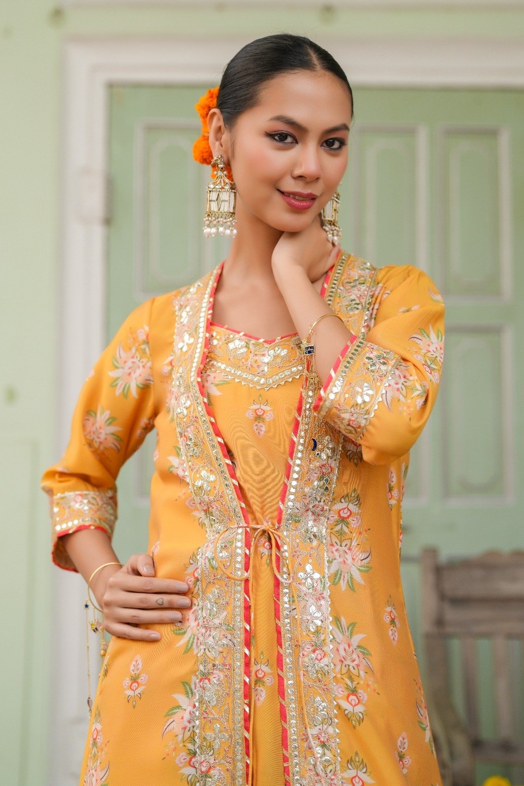 Chanderi Silk Floral Printed Shrug Set - Image 4
