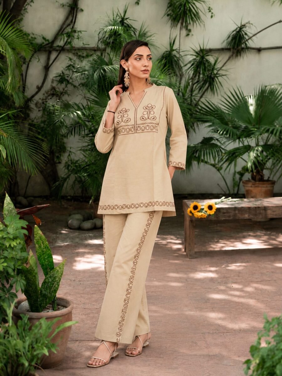 Ivory Meadow Embroidered Kurta Pant Set